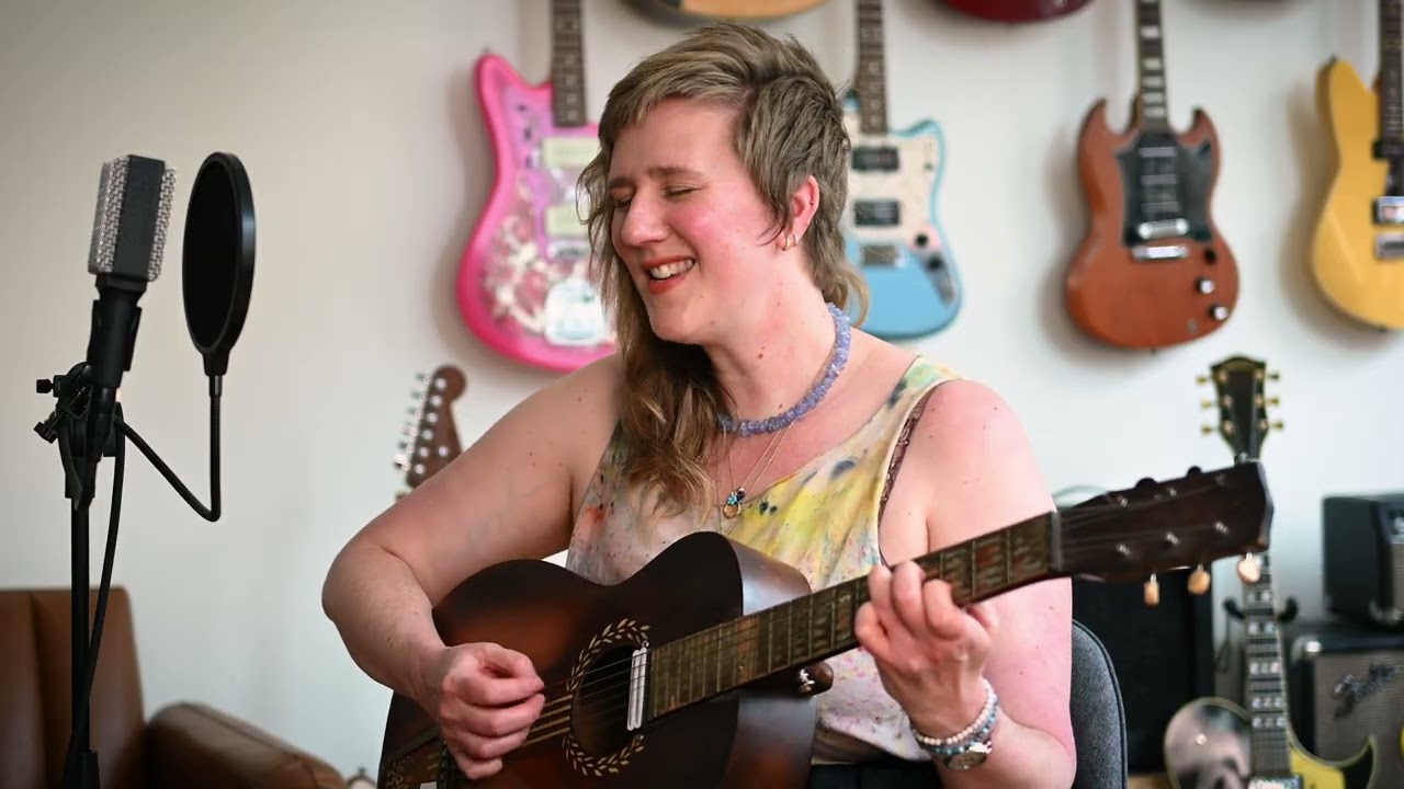 Watch Studio Sessions - Anna Vogelzang "Stardust" - Live at Black Bobbin on YouTube Watch Studio Sessions - Anna Vogelzang "Stardust" - Live at Black Bobbin on YouTube