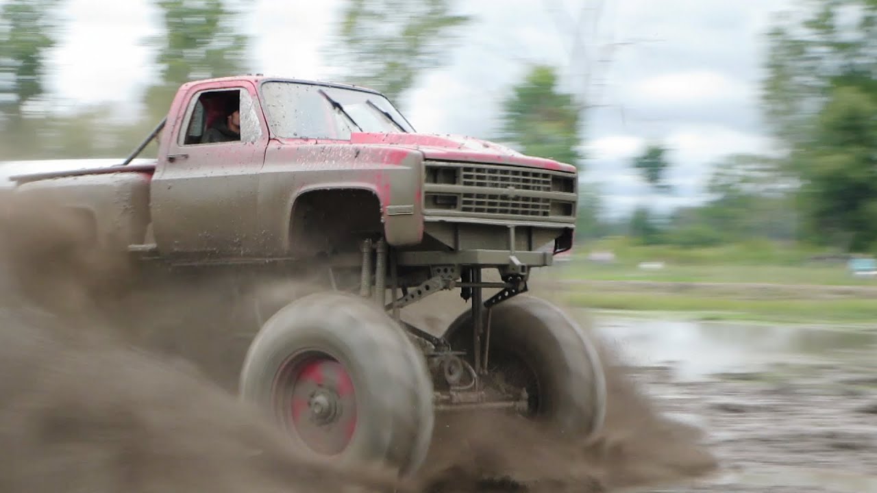 Big Red Chevy Mudding At Country Compound Mud Bog - YouTube