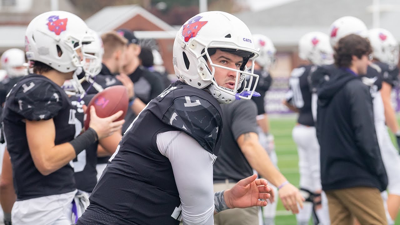 Linfield's quarterback is a finalist for NCAA Division III's top football award