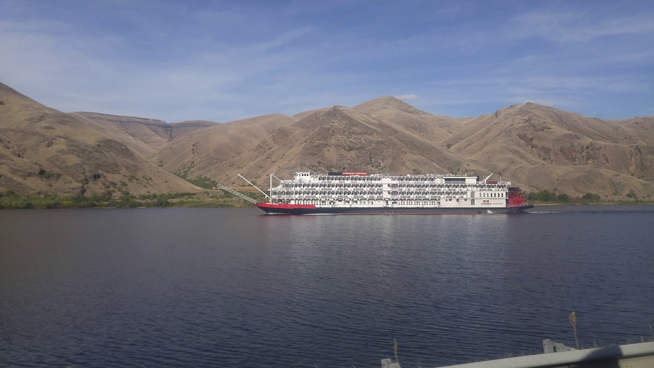 Columbia River paddle boat(1) YouTube