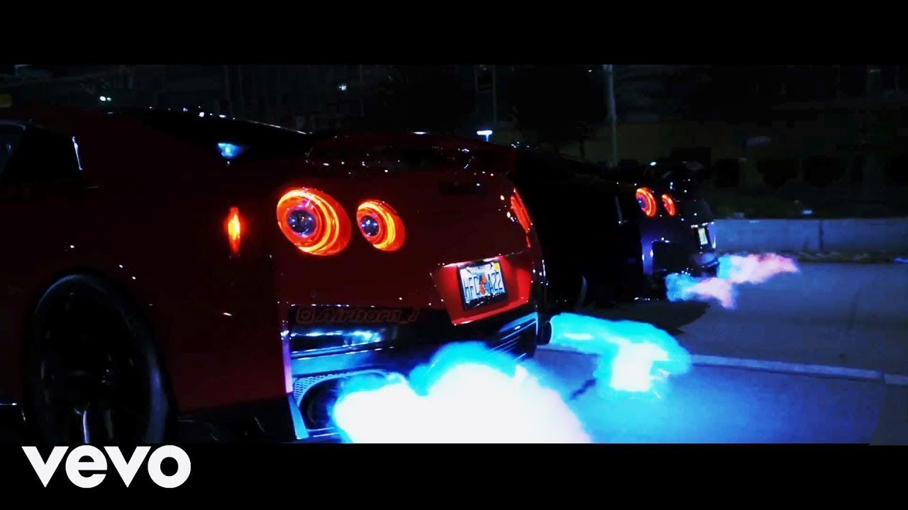 Night Lovell - Your Luv / GTR Flames Showtime 🔥🔥🔥 - YouTube