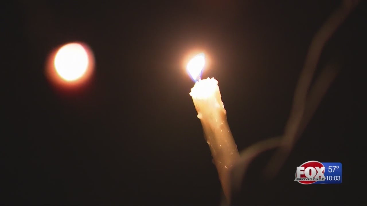 Vigil held for man who died in Uxbridge crash - YouTube