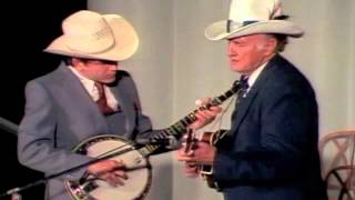 "Cripple Creek" - Butch Robins/ Bill Monroe & The Blue Grass Boys chords