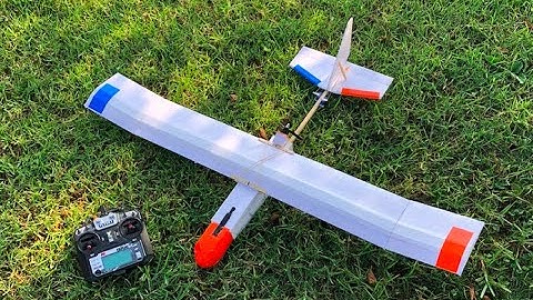 Polyhedral Pusher-style Rc scratchbuild plane - 3 channel