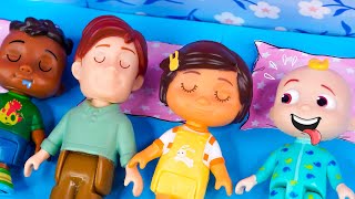 Ten in the Bed | Play with CoComelon Toys & Nursery Rhymes & Baby Song