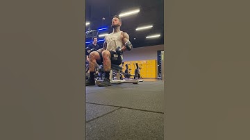 biceps halter simultaneo sentado