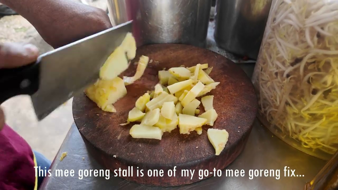 Pasembur And Mee Goreng at Taman Pekaka Penang Island.