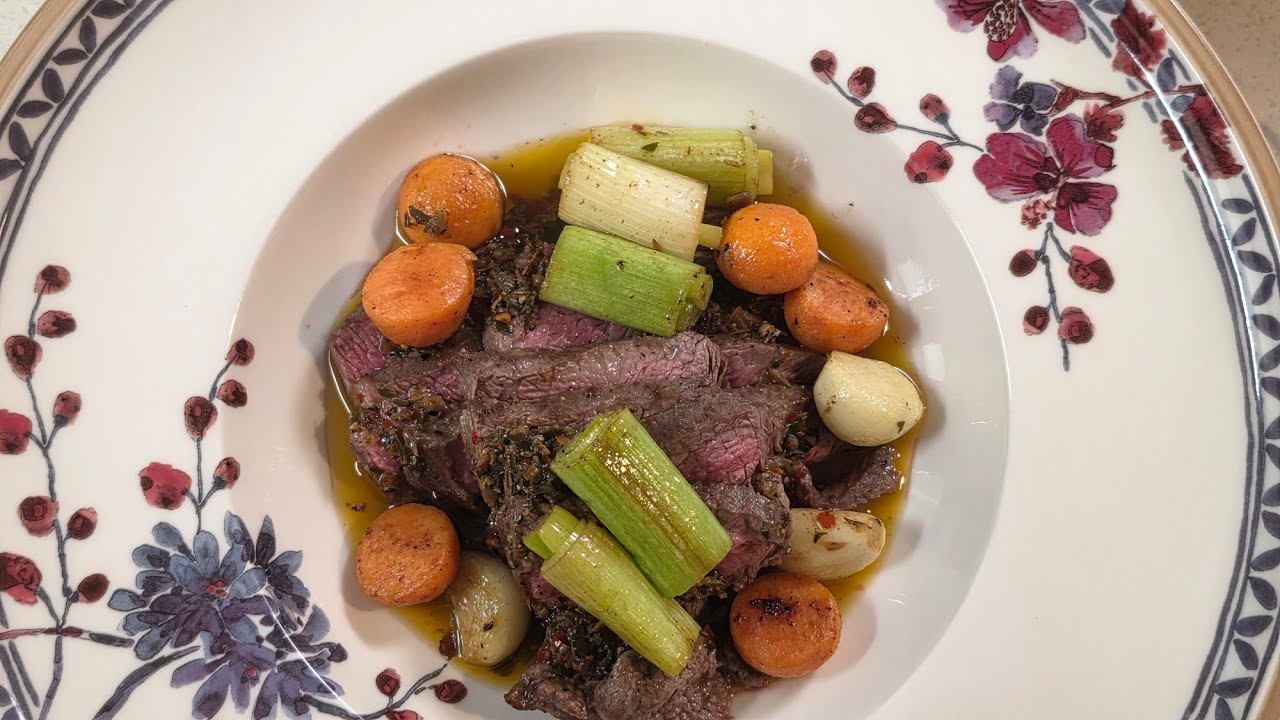 Flat Iron Steak with Chimichurri  부채살 스테이크 with 치미추리 소스