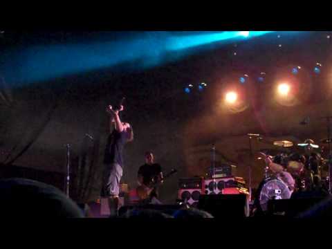 Pearl Jam - Alive - Live in San Francisco, Outside...