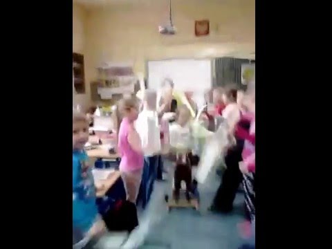 Wideo: Tradycyjne Dania łacińskie Na Niedzielę Palmową