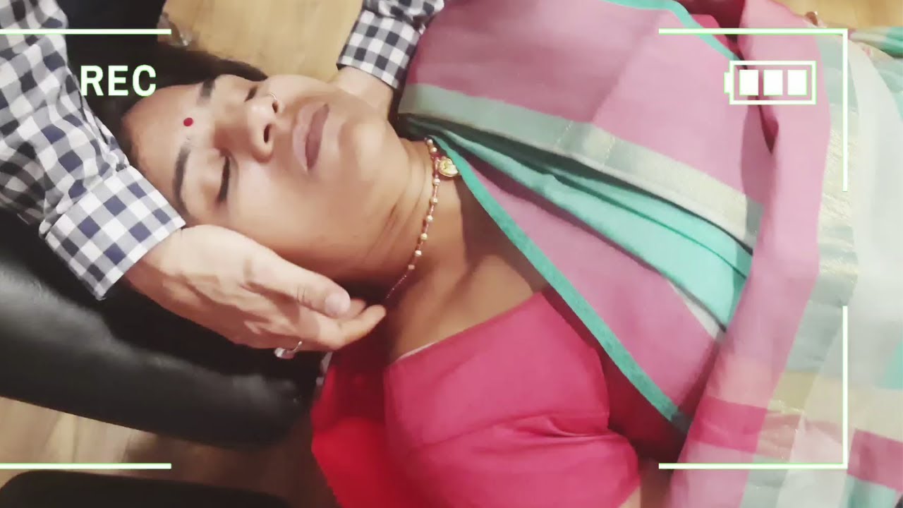 Chiropractic treatment for Sciatica pain by Dr. Pankaj Spine chiropractic | posture alignment |