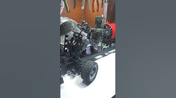 This robot is made from an old phone motherboard and can drive #diy  #robot  #robotdriver #robotcar