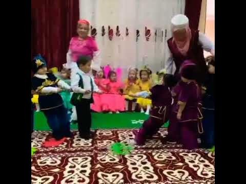 Наурыз Балабақша. Ұлттық ойын арқан тартыс! - YouTube