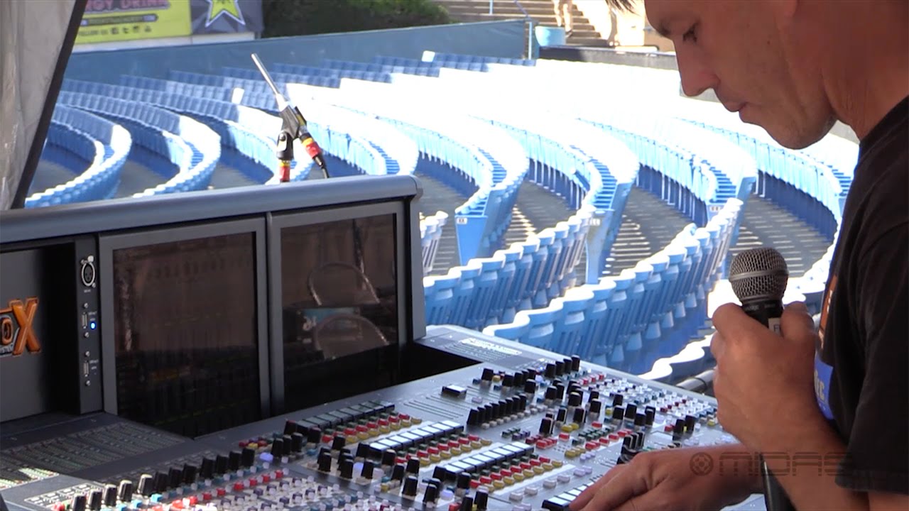 Watch MIDAS: Behind the Desk featuring System Tech Scott Halle / Toby Keith on YouTube Watch MIDAS: Behind the Desk featuring System Tech Scott Halle / Toby Keith on YouTube
