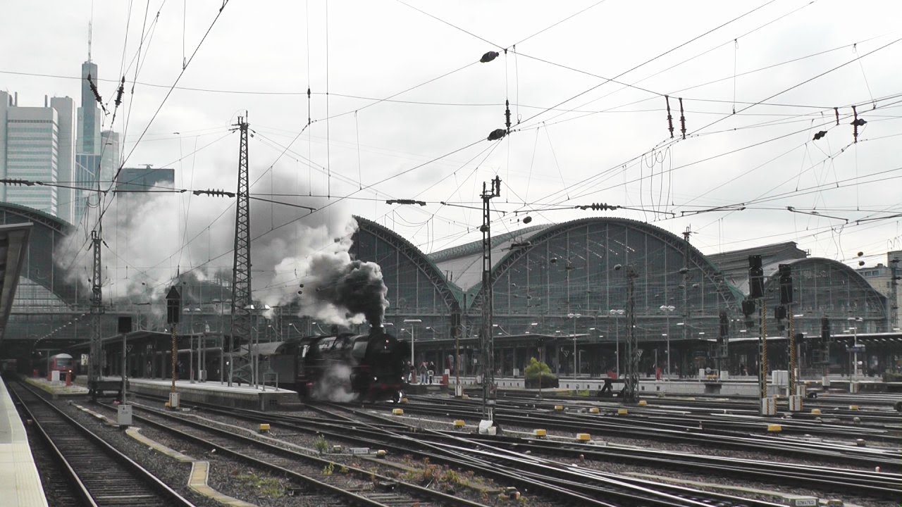 01 1066 mit dem FD Roland Frankfurt - Kassel | 01 1066 voll in Fahrt