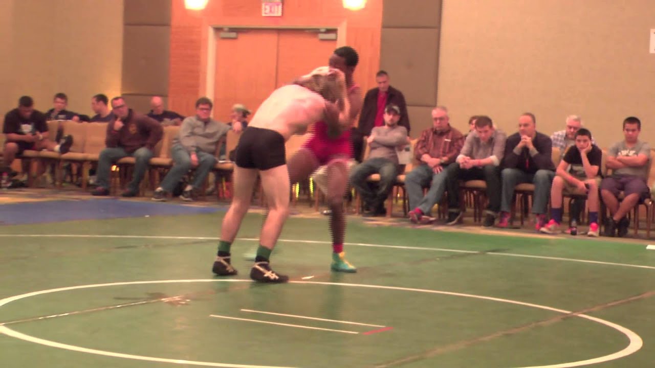135lbs semi, Darrius Little vs Daniel Dennis