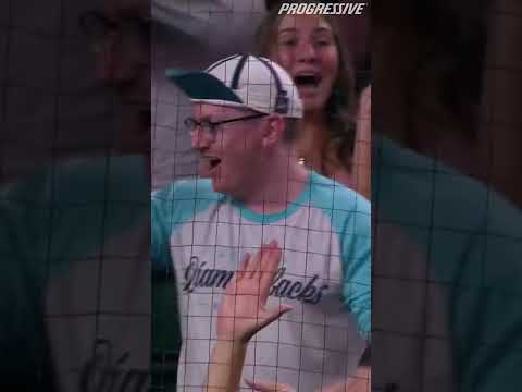 RYAN WALDSCHMIDT WALKS OFF THE CUBS!!! #baseball #homerun