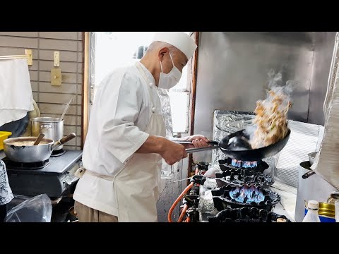 [ENG SUB]【山奥の御食事処】スマホ圏外でも人気【秋田・山の五代】家族連れやご年配夫婦も常連！スタミナ丼（チョモランマ）デカ盛りで有名、店主の姿を観て欲しい！体を酷使して沢山の料理を作る理由!?