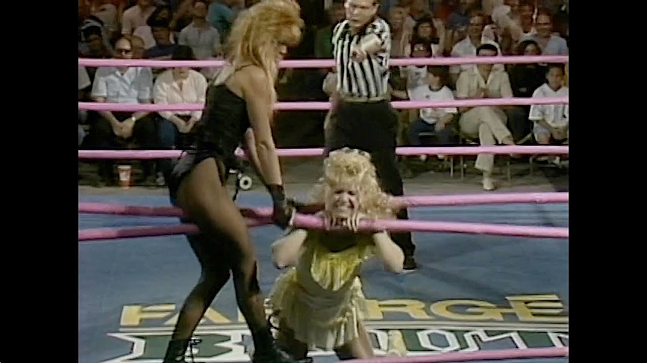 GLOW Wrestling Tulsa vs Hollywood