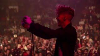 Video thumbnail of "Daley - Alone Together (Live) 2016"