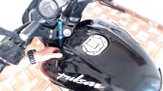 Como quitar el tanque de gasolina de una Pulsar 200 NS