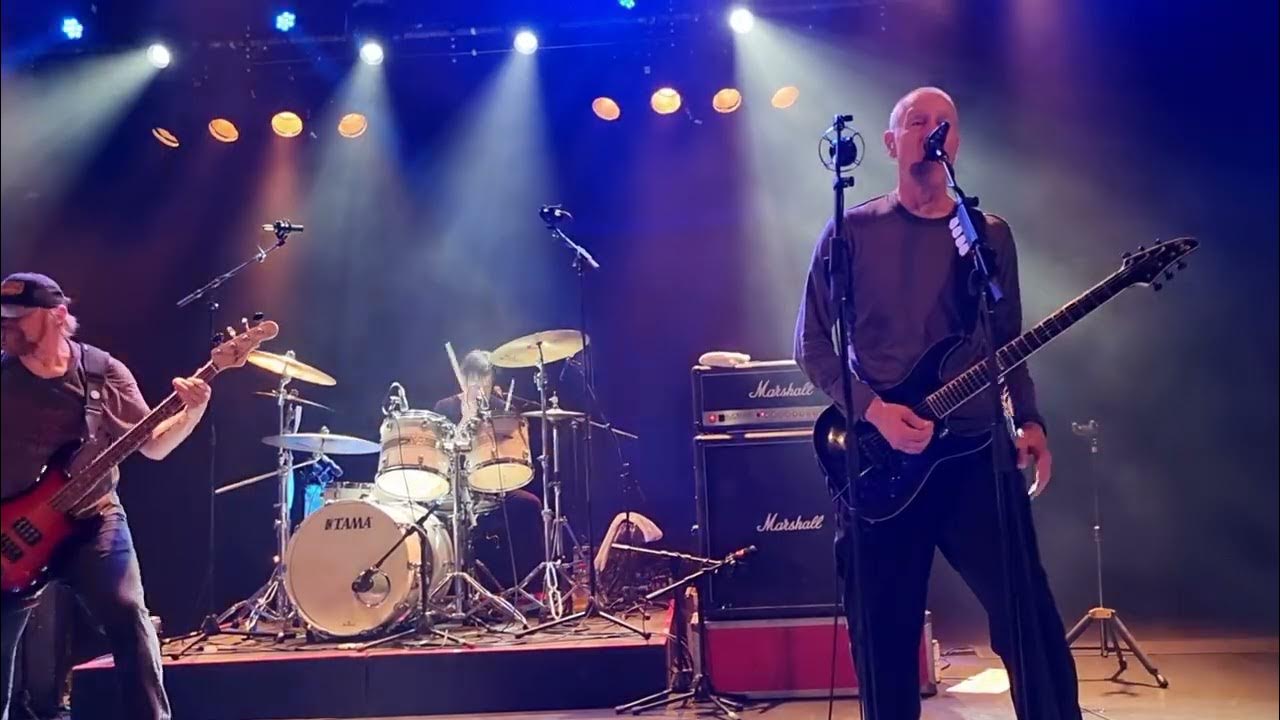 11 Helmet Unsung YouTube