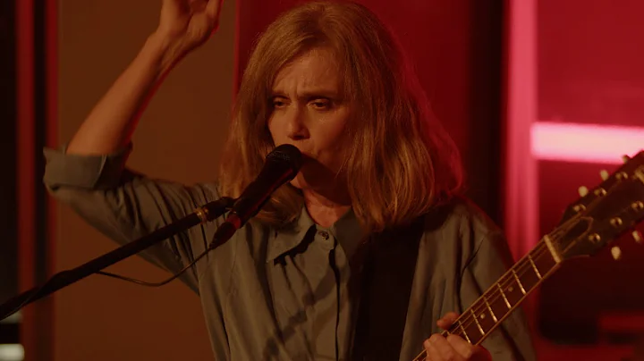 Juana Molina - Full Performance (Live on KEXP)