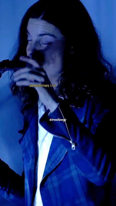 BØRNS performs 