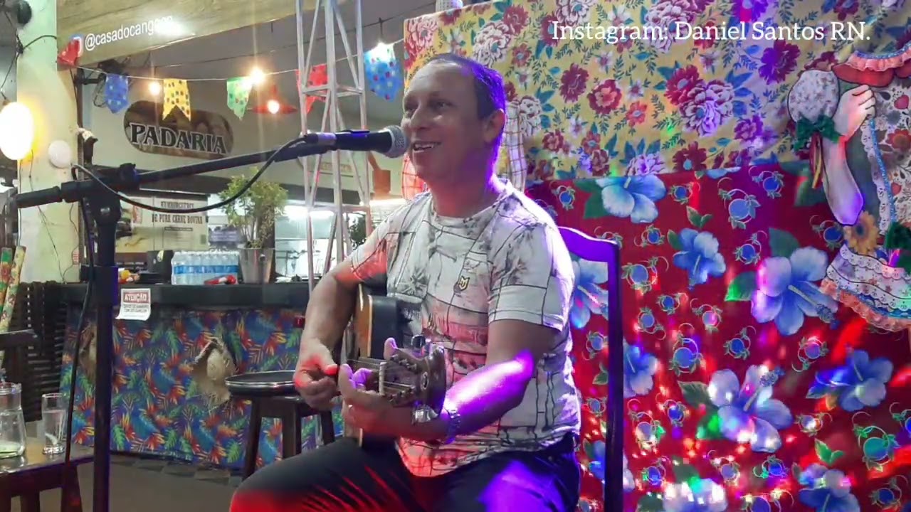 Em ritmo de Seresta na casa do Cangaço.