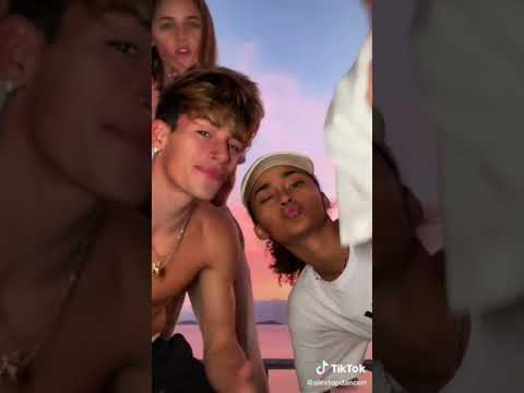 Alex Rey TikTok Sina Maria