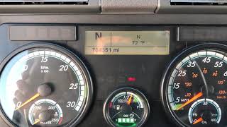 Freightliner Truck Cascadia 2015 to 2017: How to set an Oil change Intervals or reminders.