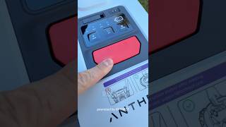 Non Premere il PULSANTE ROSSO di Questo Robot!