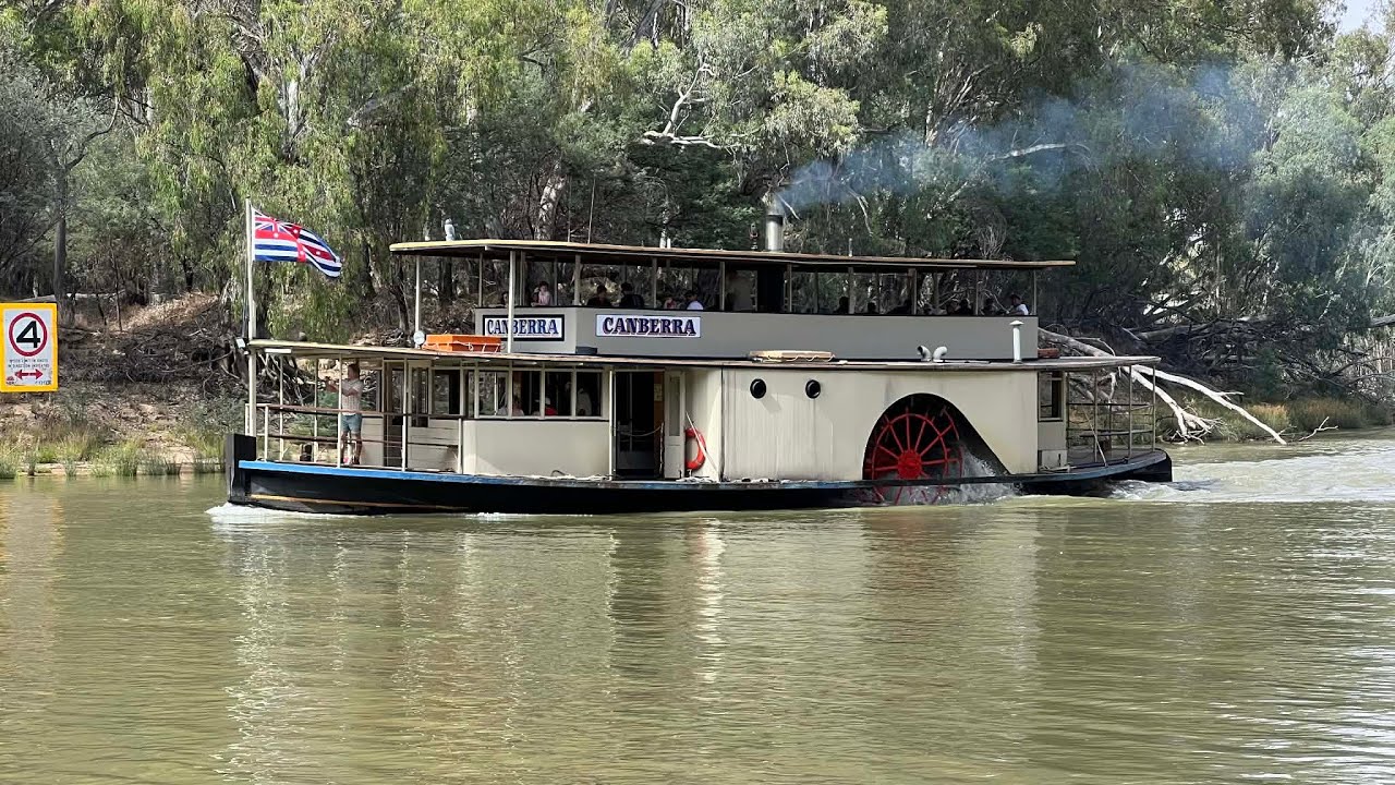 Life on the Murray River - Paddle Steamer Canberra 