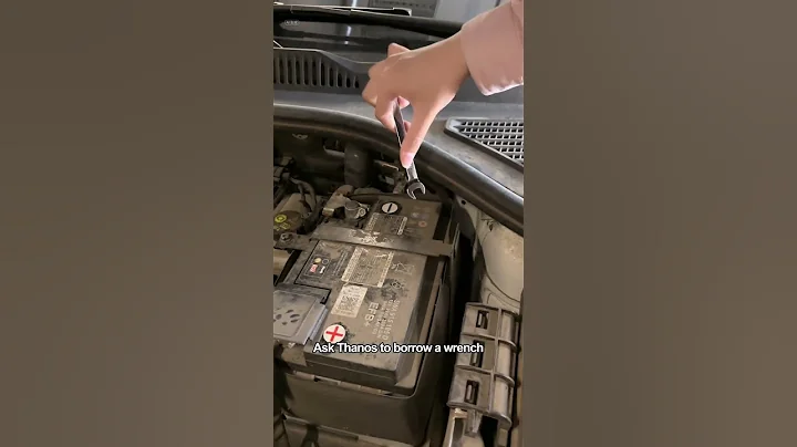 Release the negative terminal of the battery for 10 seconds and the engine fault light will go out.