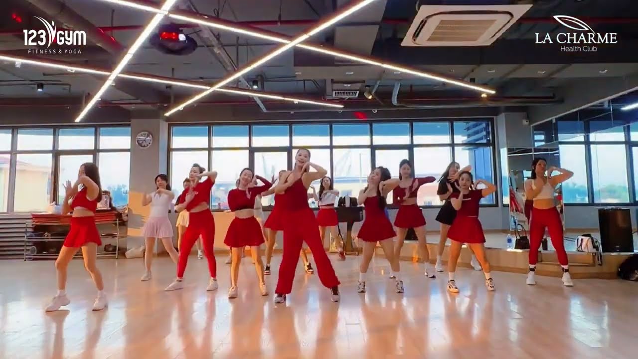 NHẠC LÊN LÀ QUẨY – TẾT NÀY 