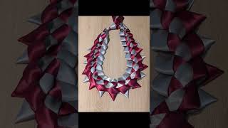 How to make an easy ribbon lei. The full tutorial is on my channel! #graduationgift #ribbonlei