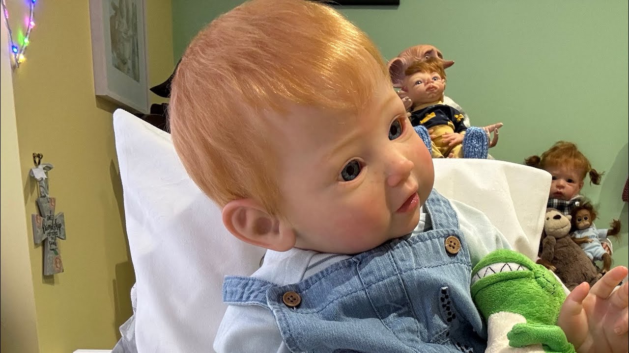 Перевоплощенный Майло переодевается в костюм динозавра от Next, а также мои мысли о фильмах «Помо...