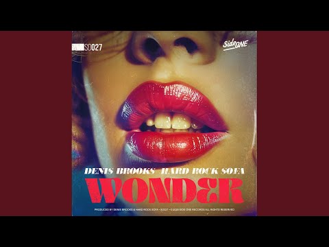 Denis Brooks, Hard Rock Sofa - Wonder