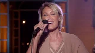 Dana Winner - Somewhere Over The Rainbow (LIVE From My Home To Your Home)