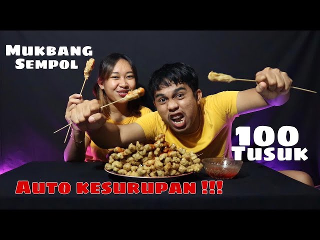 MUKBANG SEMPOL 100 TUSUK, AUTO KESURUPAN ❗❗❗ | HENDRA STWN class=