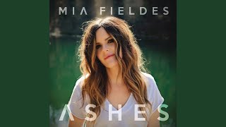 Live & Breathe - Mia Fieldes