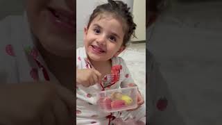 Defne Lina’dan Karpuz Yorumu 🍉 Akşam Atıştırması Çok Tatlı!