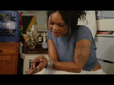 Amindi - Steady (Official Music Video)