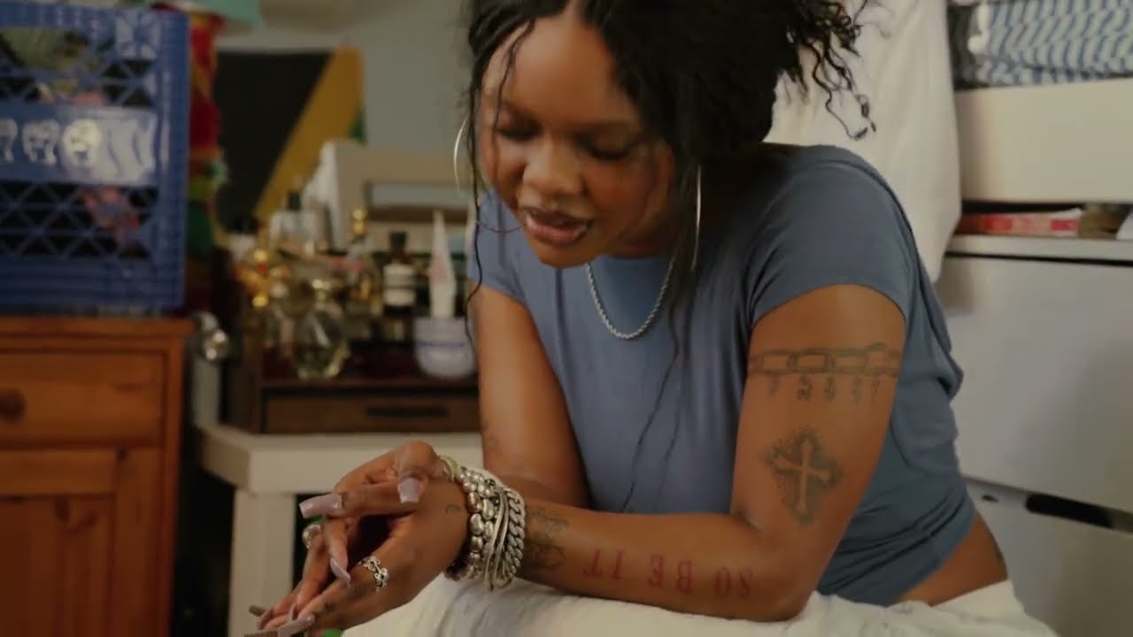 Amindi - Steady (Official Music Video)