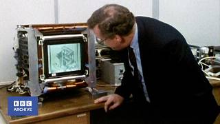 1986: The Search for a Superior Screen | Micro Live | BBC Archive
