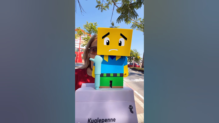I bought a cute pen set… but then a Roblox guy appeared 😳🖊️➡️🧍‍♂️