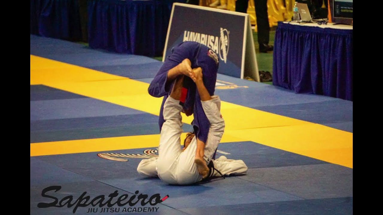 Tomoe Nage (Overhead Sweep) from Open Guard - YouTube