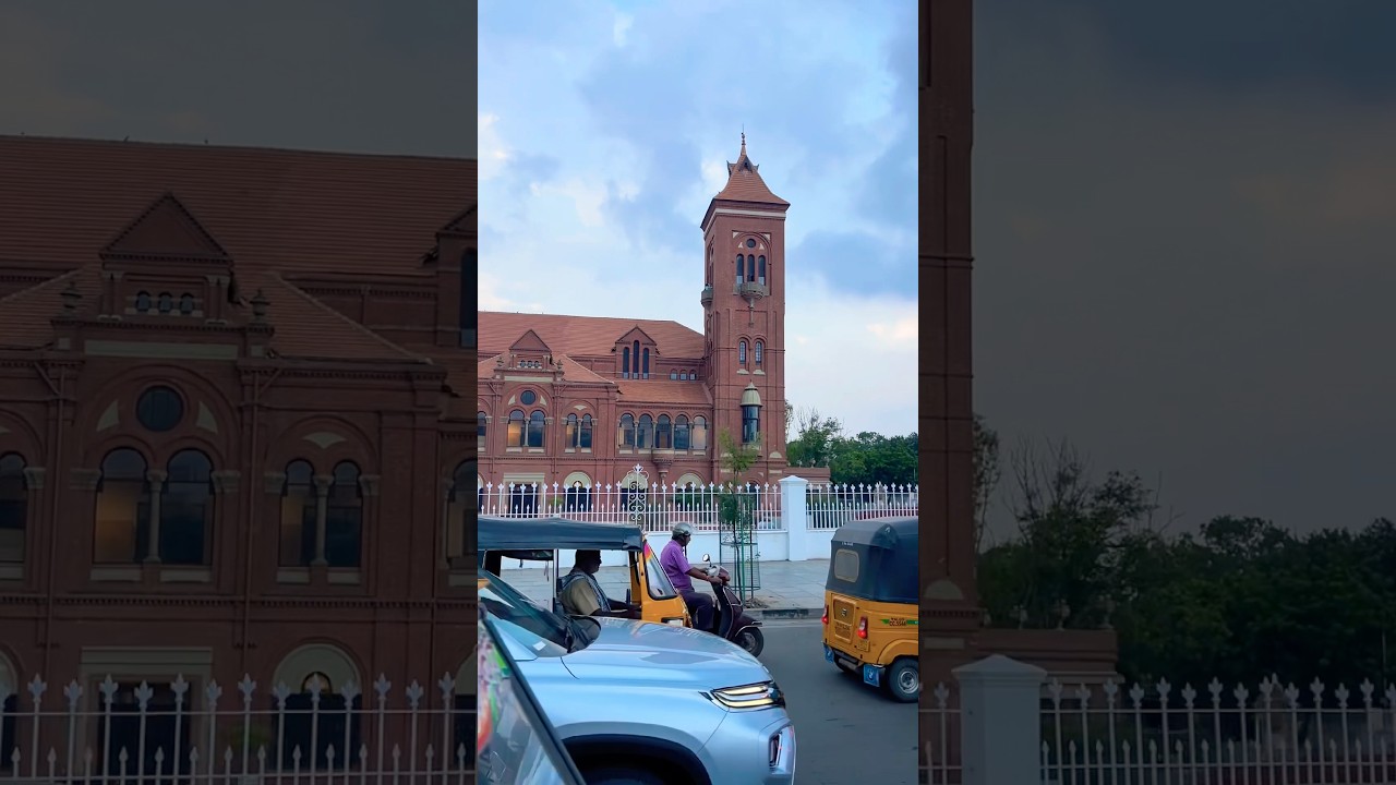 📍Victoria hall🌧️ 