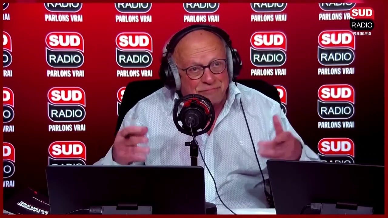 Une influenceuse réclame la suppression de la police
