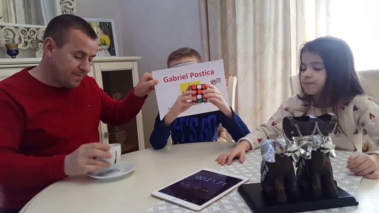 Gabi Postica (cubul legat la ochi) 19/03/2017